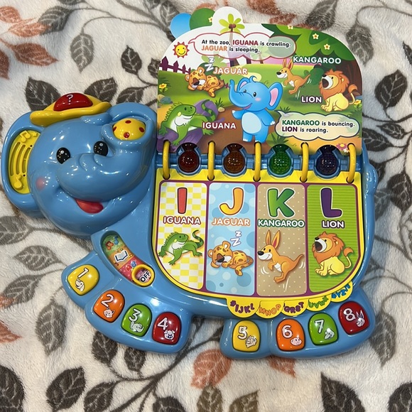 VTech Touch and Teach Elephant Book, Blue - Picture 4 of 6